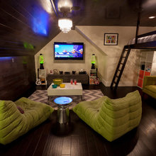 Nico's room