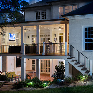 Low-Maintenance Porch With Amenities