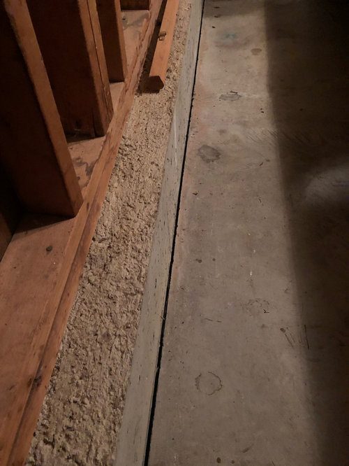 Garage Separation Between Floor And Wall, How To Seal Garage Foundation Walls