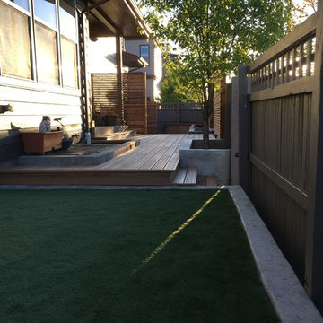 Intimate Side yard w/ screening