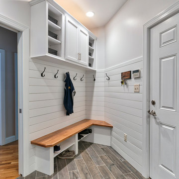 Mud & Laundry Room Makeover