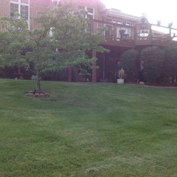 Timbertech Pacific Rosewood Decking with Timbertech BuildeRail Redwood