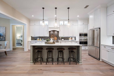 Inspiration for a cottage kitchen remodel in Jacksonville