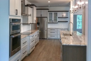 Inspiration for a contemporary kitchen remodel in DC Metro