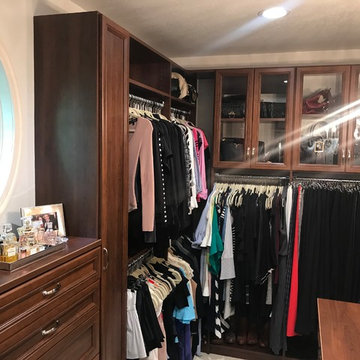 Sexy Shoes! Sexy Closet!