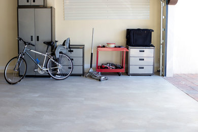Inspiration for a timeless garage remodel in Miami
