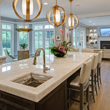 Warm and Welcoming Kitchen Renovation
