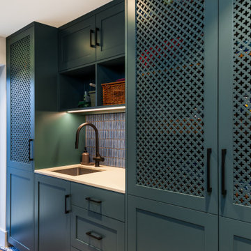 LUXURY FITTED MUDROOM, UTILITY & CLOAKROOM FARNHAM, SURREY