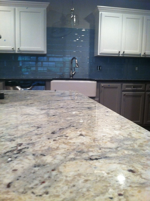 Grout color white (avalanche) or light grey (frost)?