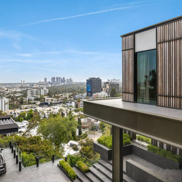 Ives Dr Los Angeles