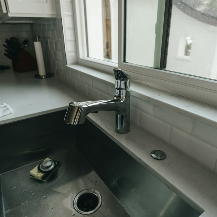 stainless steel sink