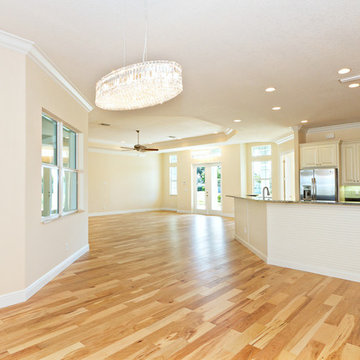 Key West Style "Beau Rivage" Waterfront/2 garages/workout room