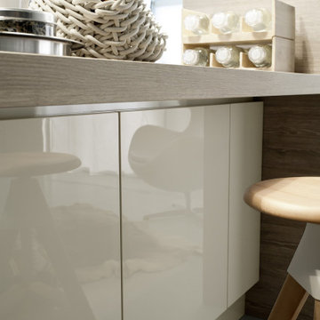 Laminated Cabinets