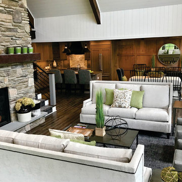 ONE LAKE. 5 GENERATIONS. A NEW HOM.