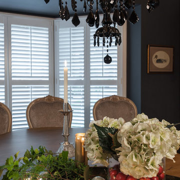 Traditional Dining room
