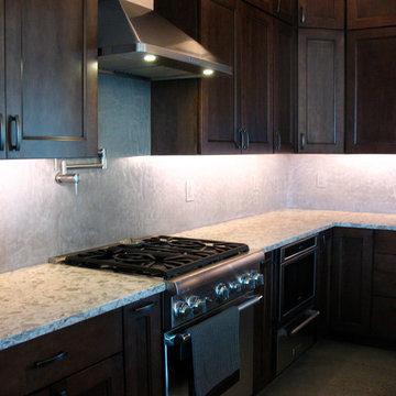 DeGarmo Strawbale - Tadelakt backsplash