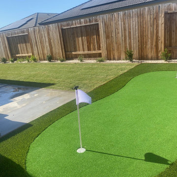Putting Green In 20x15 feet area.