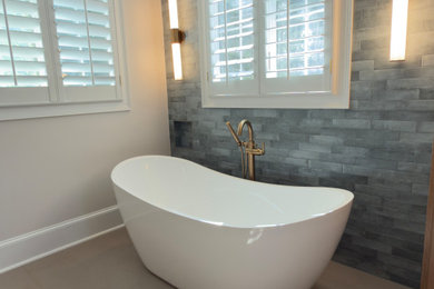 Inspiration for a modern bathroom remodel in Raleigh