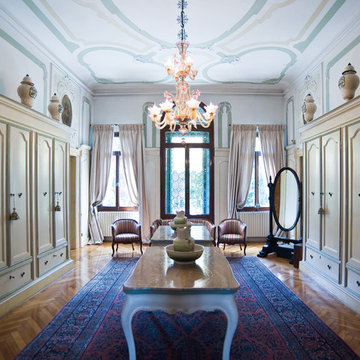 Camera armadio villa Venezia ITA