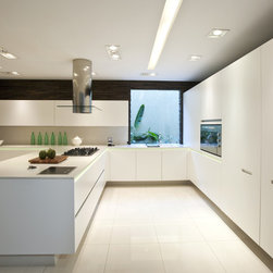 Silestone White Zeus Extreme - Kitchen Countertops