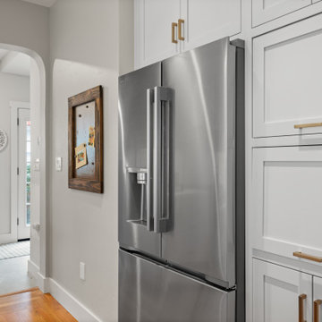 Fabulous 40s Custom Shaker Kitchen – Paint-Grade Maple Cabinets Sacramento