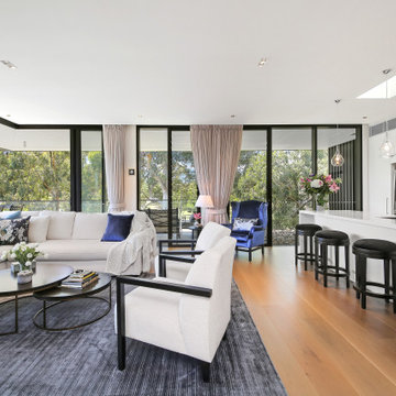 A Modern Resort-Style Home
