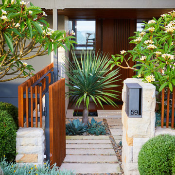 Gold, Plantscape - Outdoor Establishments