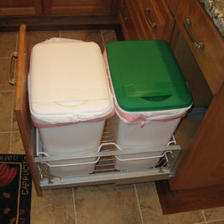 compact kitchen - Trash Cans