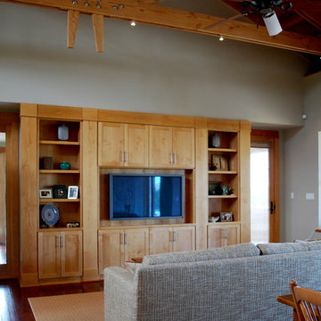 Mirador Media Millwork