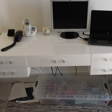 Desk / vanity white lucite, 5 drawer set