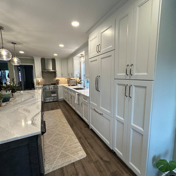 Sweeping Kitchen Perfect for Entertaining