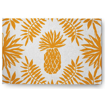 4' x 6' Pineapple Leaves Spring Chenille Indoor/Outdoor Rug