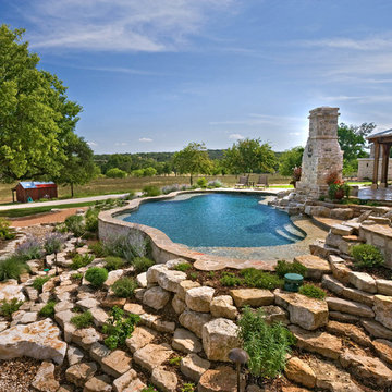 Fredericksburg/Grapetown Texas Ranch Pool/Spa/Waterfall