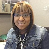 Karol Lawler's photo