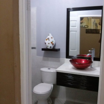 Small Powder Room
