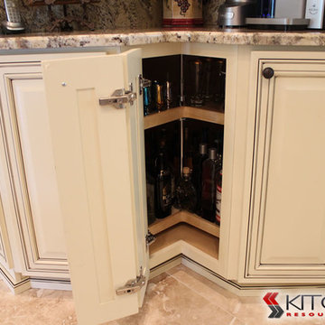 Lazy Susan in Wet Bar Area
