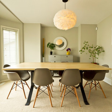 Scholberg Elm Dining Table with Dagny Leg
