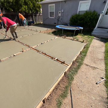 concrete driveway & walkway