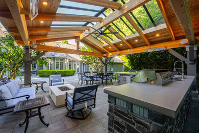 Example of a patio design in Seattle