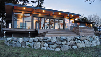 Cathedral Bluff Residence