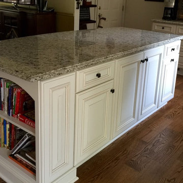 Special Additions - Denville, NJ - Dura Supreme Cabinetry - Sunbury House Door