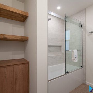 Cumberland, Burlingame - Bathroom Remodel