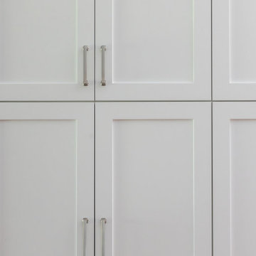 Warm Transitional Kitchen Remodel