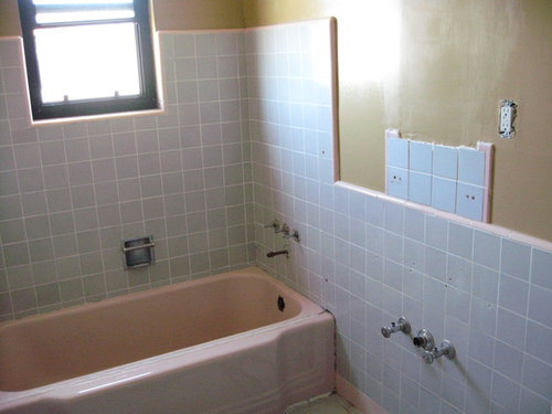 Clever Wainscot Transition Between Trim And Edge Of Shower Tile