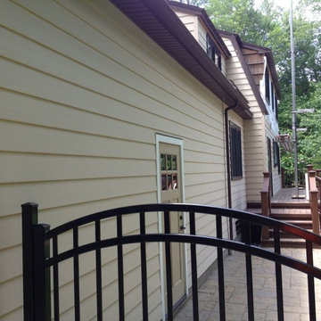Everlast Polymeric Composite Siding & Anderson A Series Windows in Monroe CT