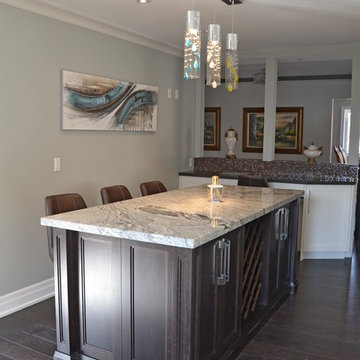 Two-tone Transitional Kitchen