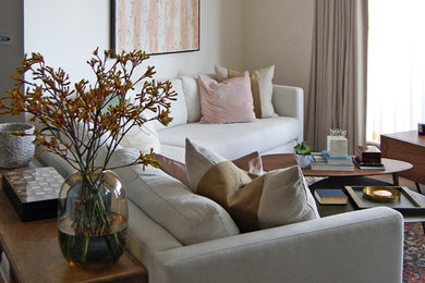 Design ideas for a modern living room in London.