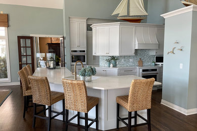 Lakehouse kitchen