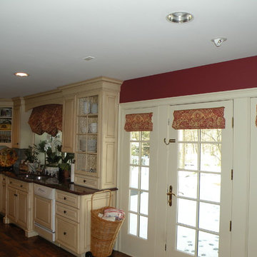 Kitchen & Family Room - Saddle River, NJ