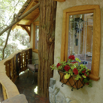 Heidi's Treehouse Chalet